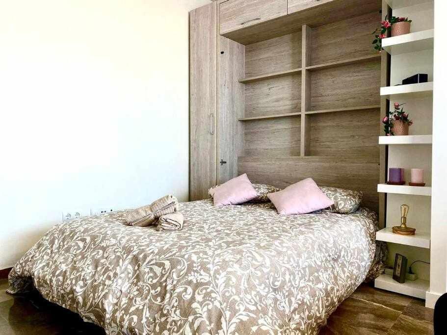 Apartamento Antonio By Solymar Holiday Torre Del Mar Eksteriør bilde