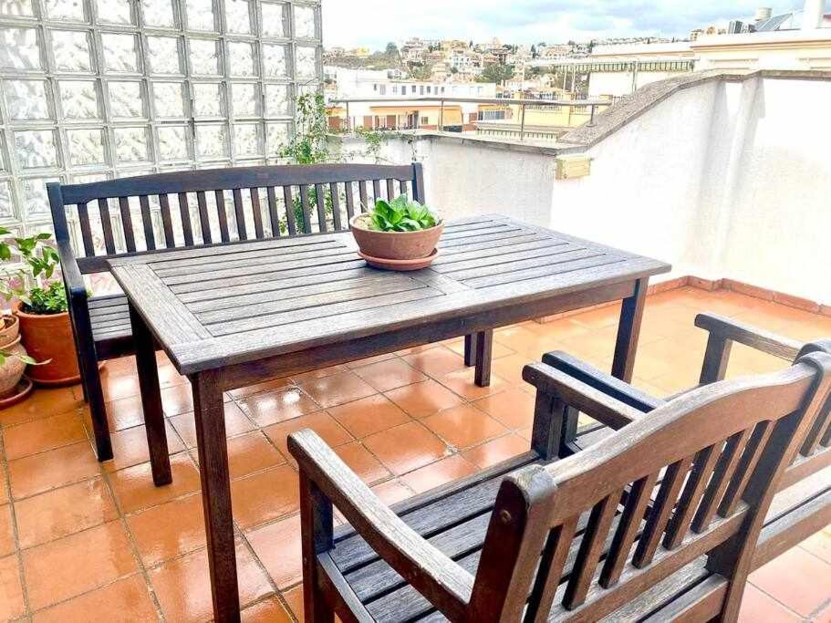 Apartamento Antonio By Solymar Holiday Torre Del Mar Eksteriør bilde