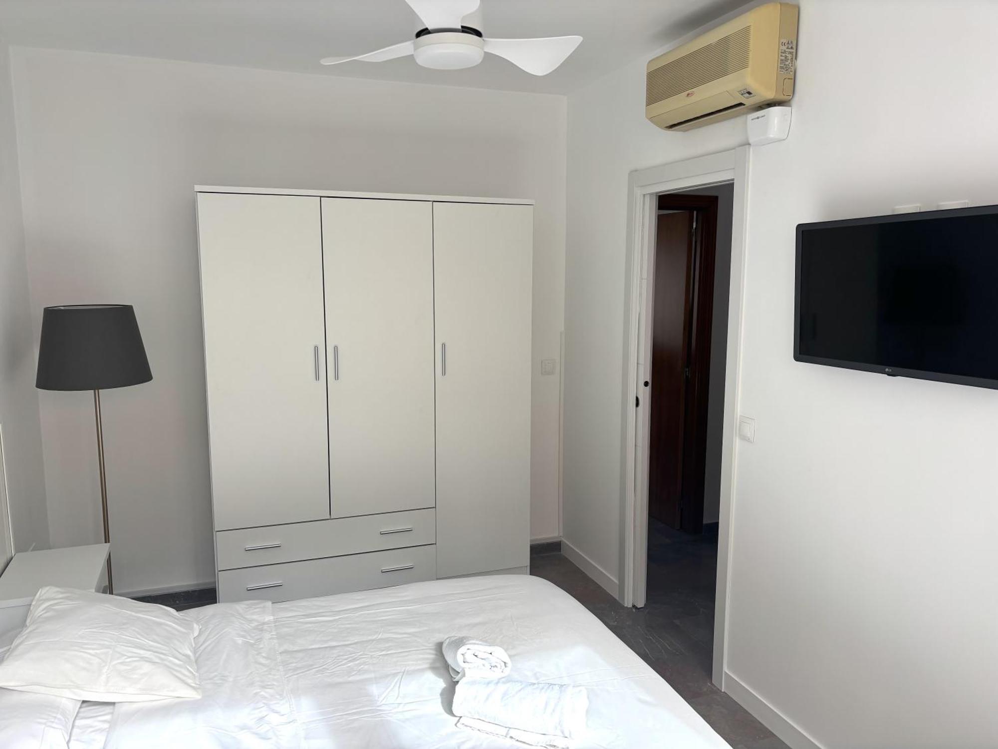 Apartamento Antonio By Solymar Holiday Torre Del Mar Eksteriør bilde